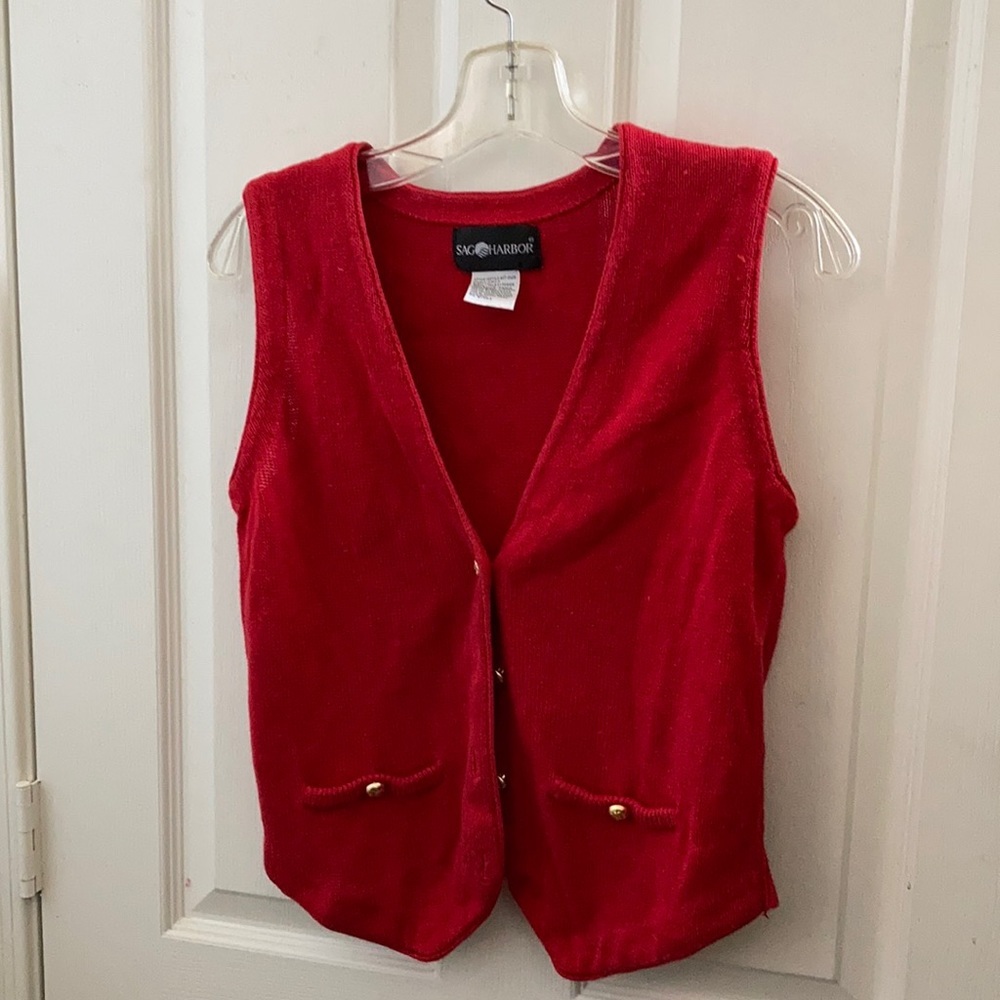 FINAL MARKDOWN Ladies sag harbor vest small